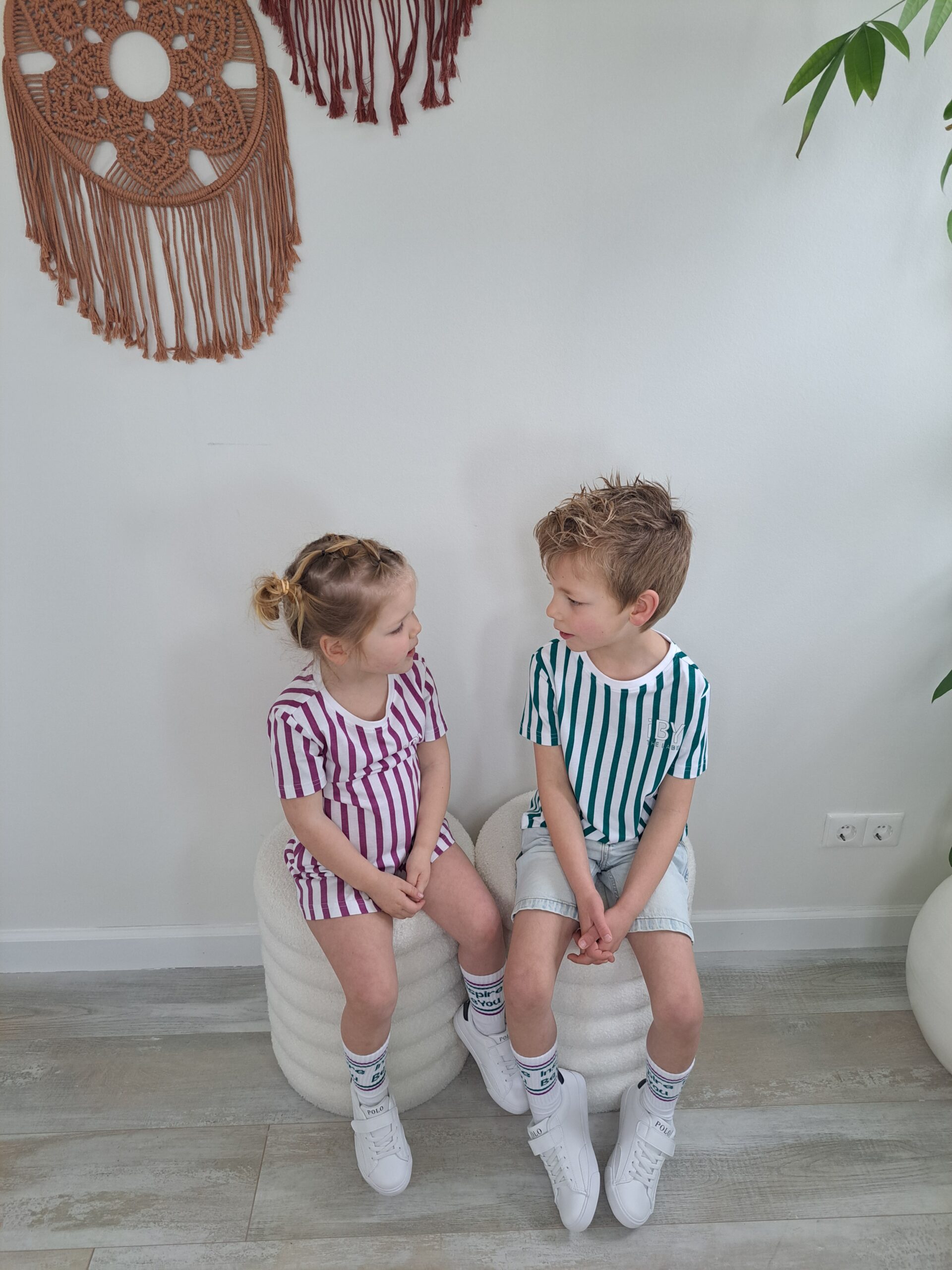 iBY Stripes paars t-shirt jongens