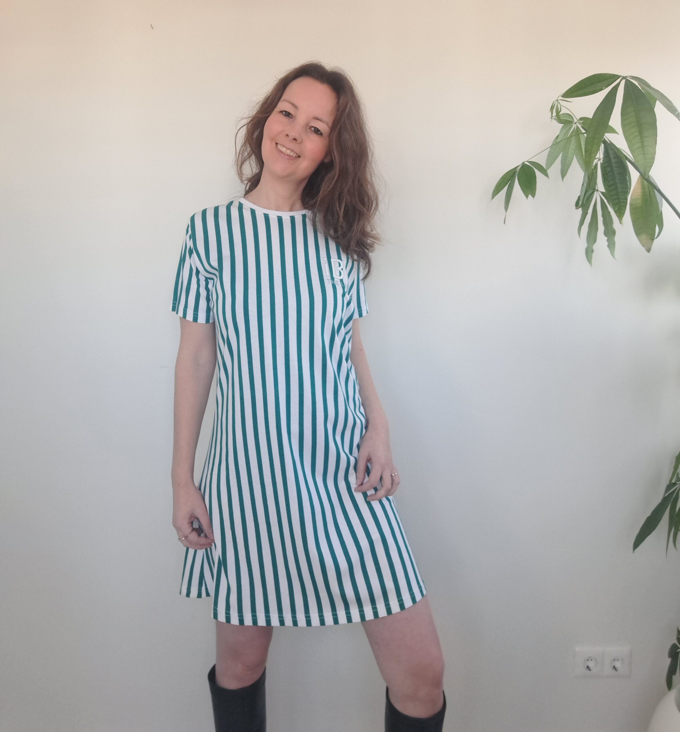 iBY Stripes groen t-shirtjurk dames